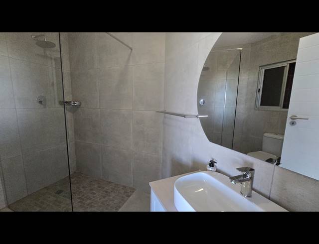 3 BEDROOM SECTIONAL TITLE TO LET IN COMPENSATION BEACH